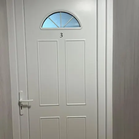Hometake Apartment