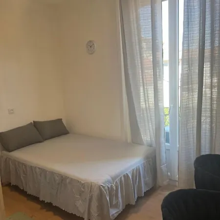 Apartment Hometake